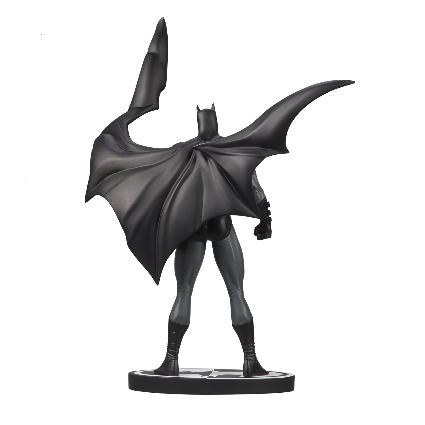 Batman Black & White Statue by Jorge Jimenez
