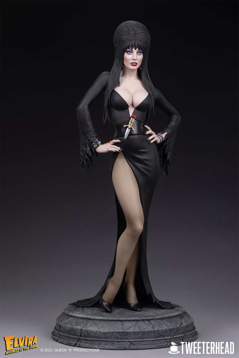 Elvira Mistress of the Dark 1/4 Scale Maquette by Tweeterhead
