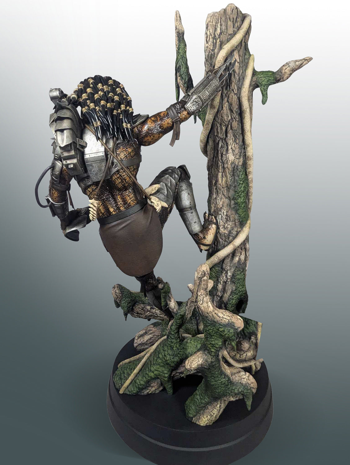 Jungle Hunter Predator 1/4 Scale Statue