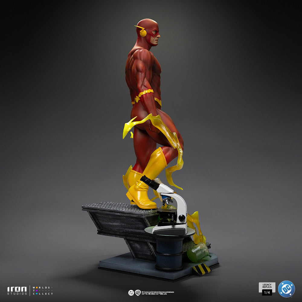 The Flash Quarter Scale Statue