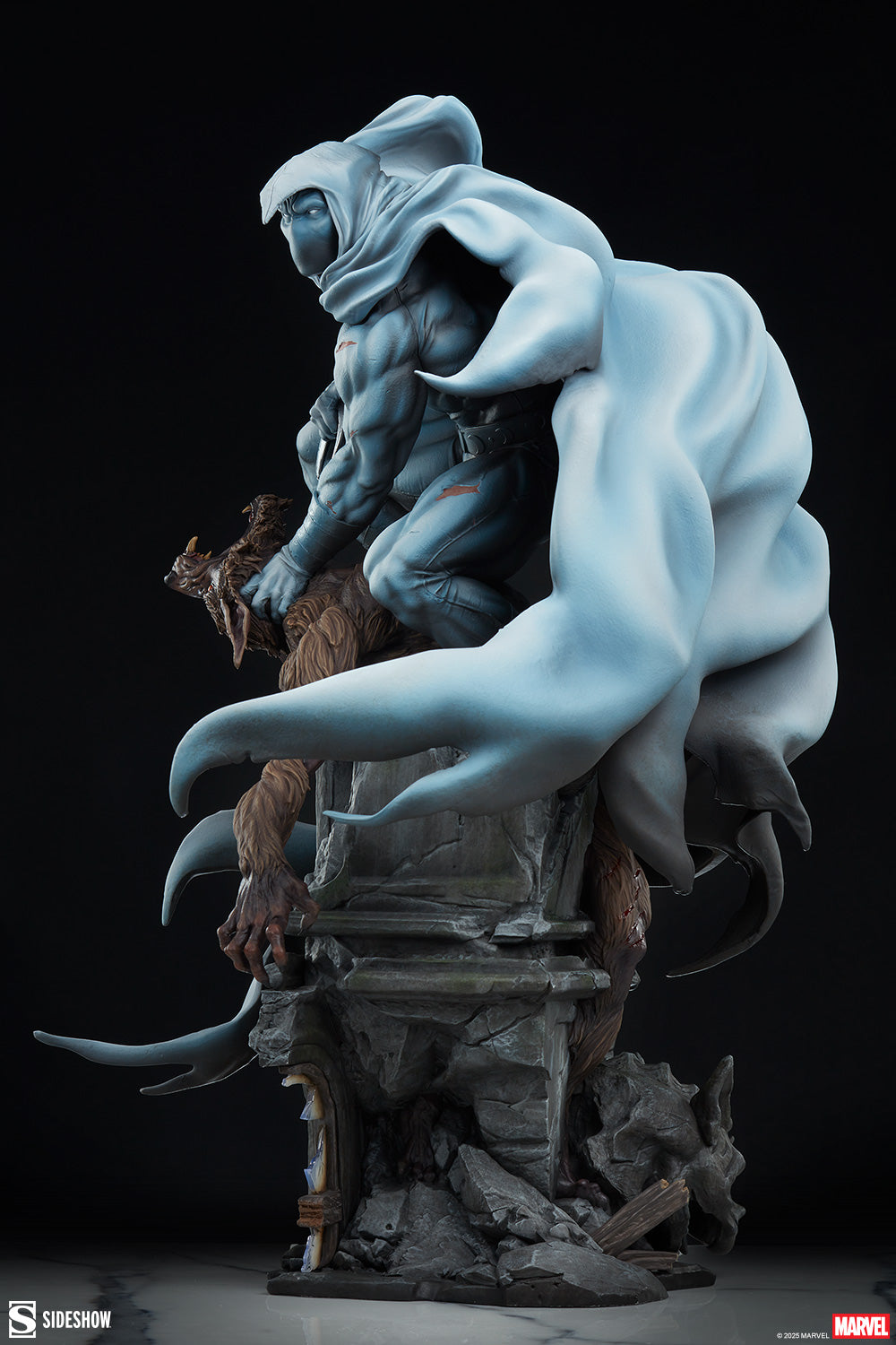 Moon Knight Premium Format Figure