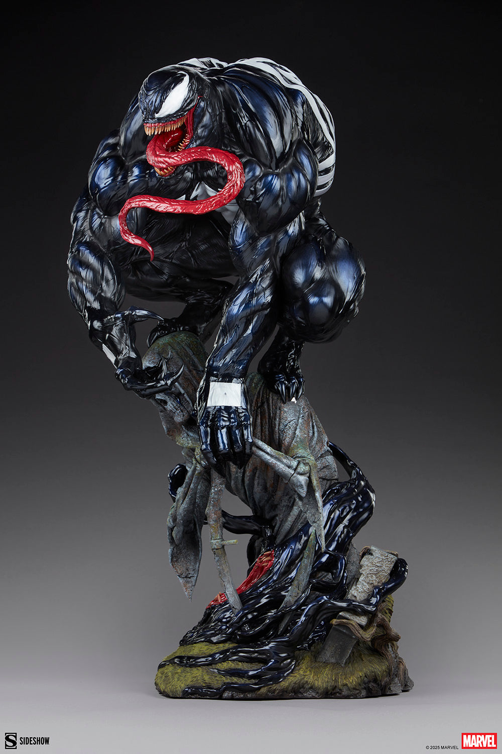 Venom Premium Format Figure