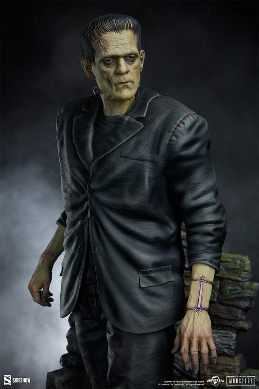 Frankenstein Premium Format™ Figure by Sideshow