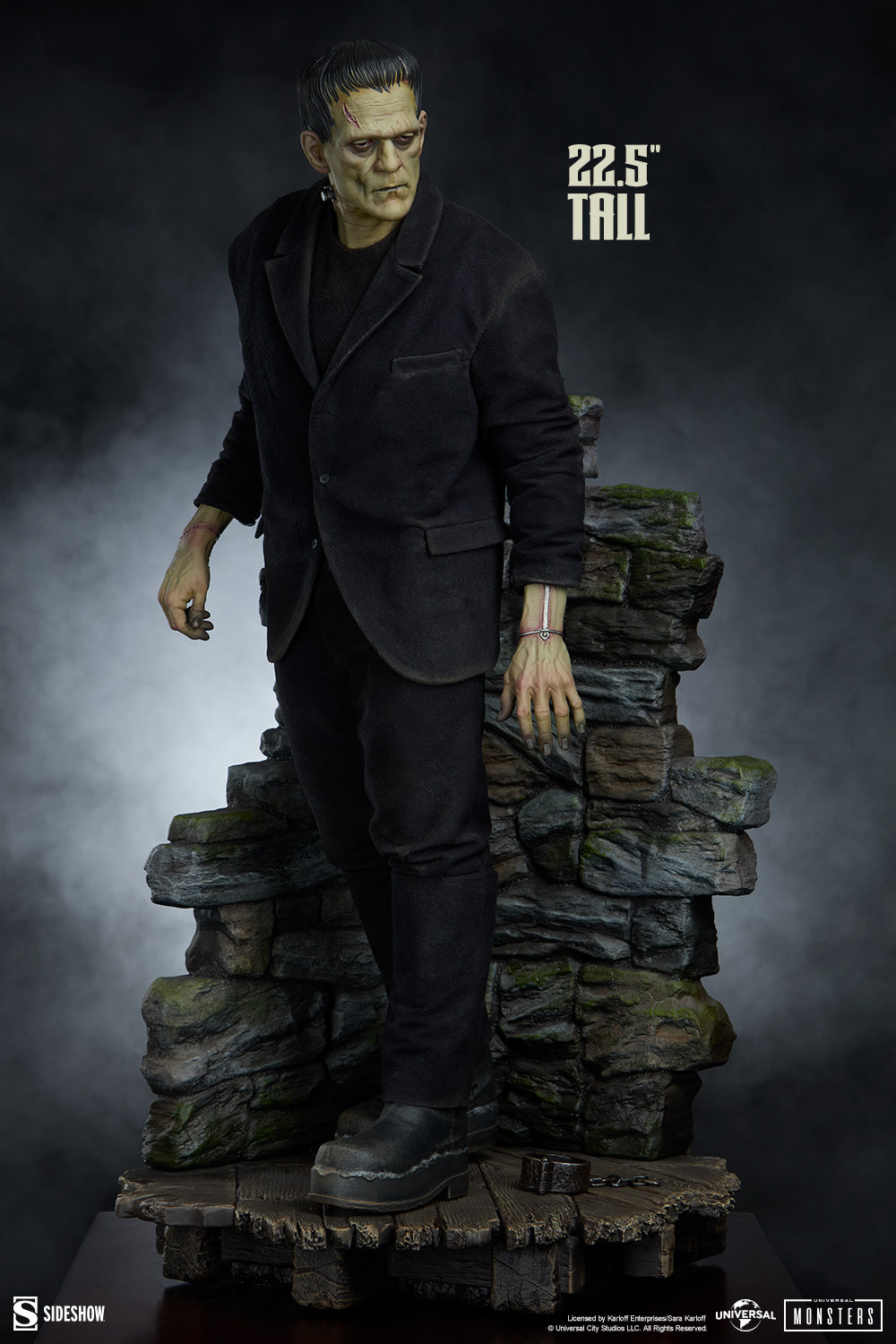 Frankenstein Premium Format Mixed Media™ Figure by Sideshow