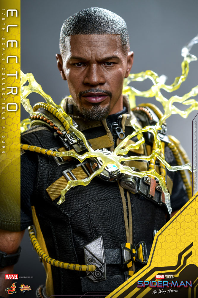 Electro Sixth Scale Figure by Hot Toys