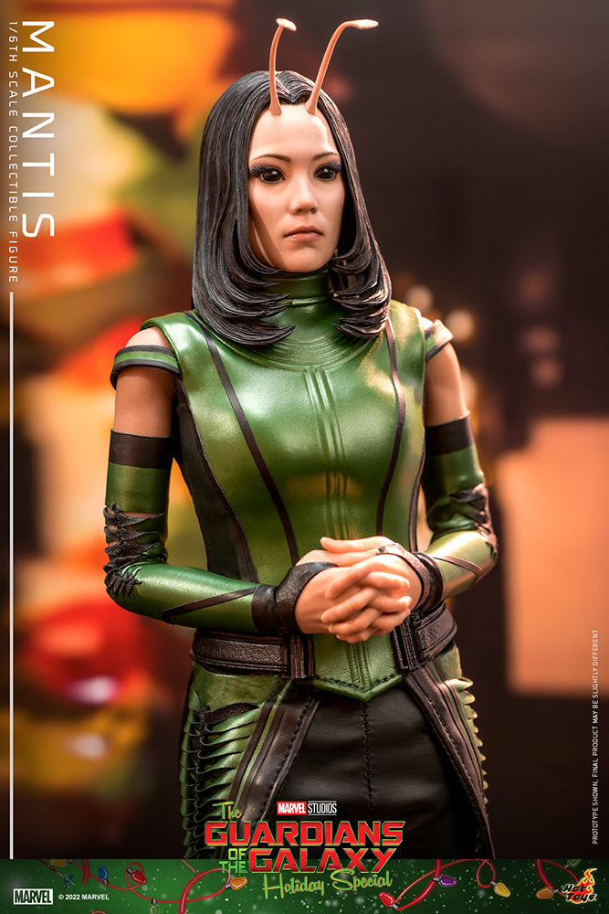 Mantis Sixth Scale Figure by Hot Toys