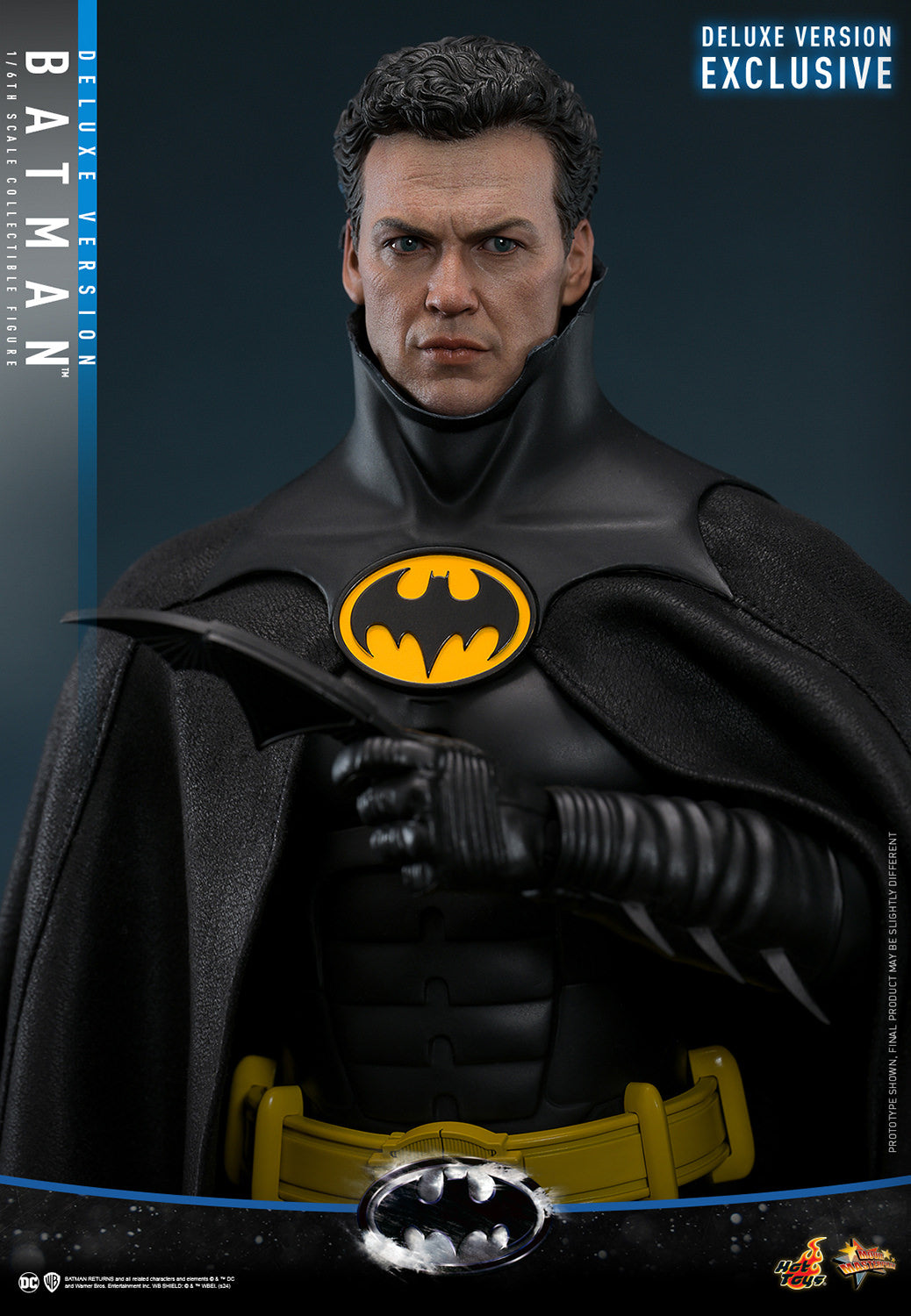 Batman (Deluxe Version) Sixth Scale Figure