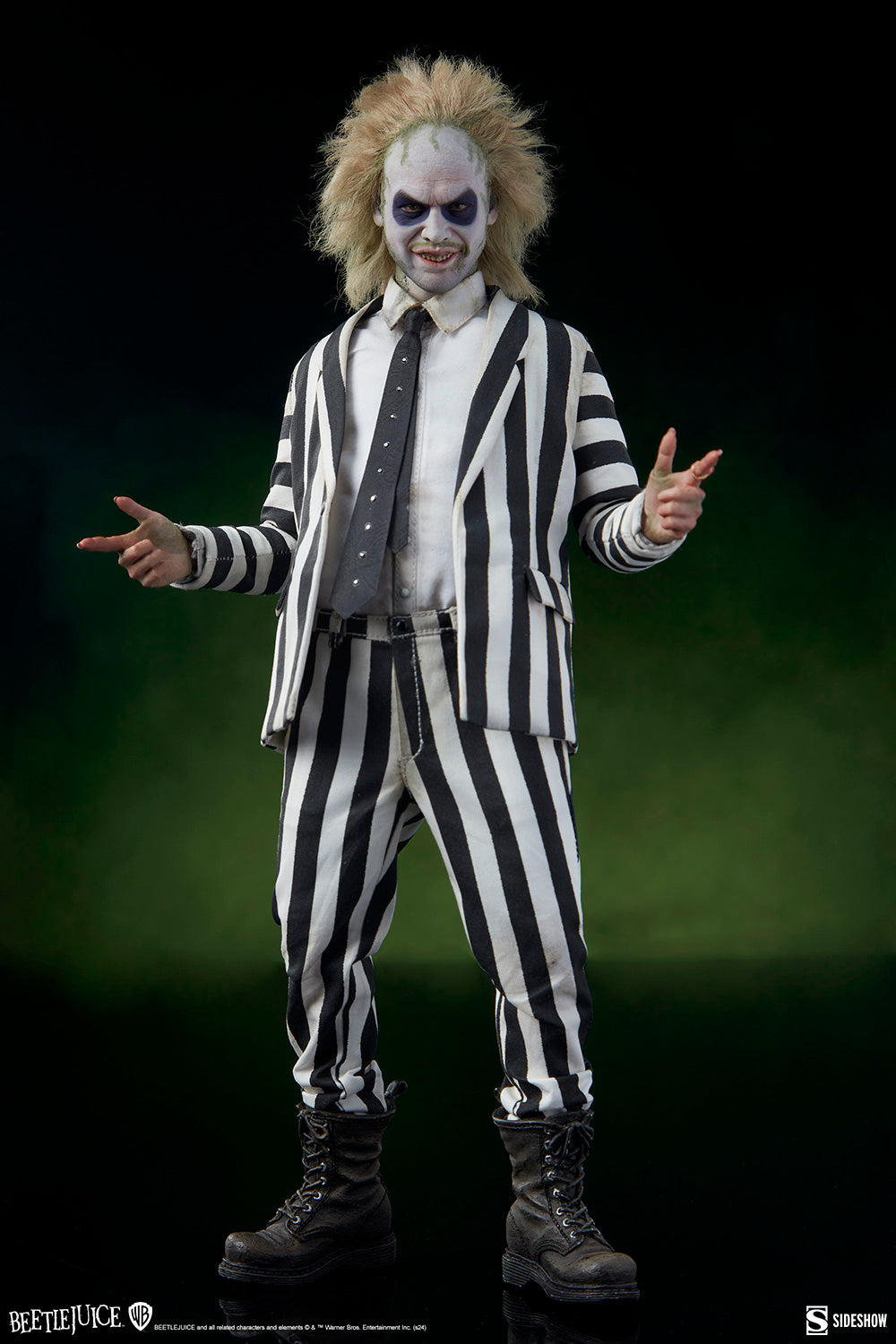 Beetlejuice Sixth Scale Figure by Sideshow Collectibles
