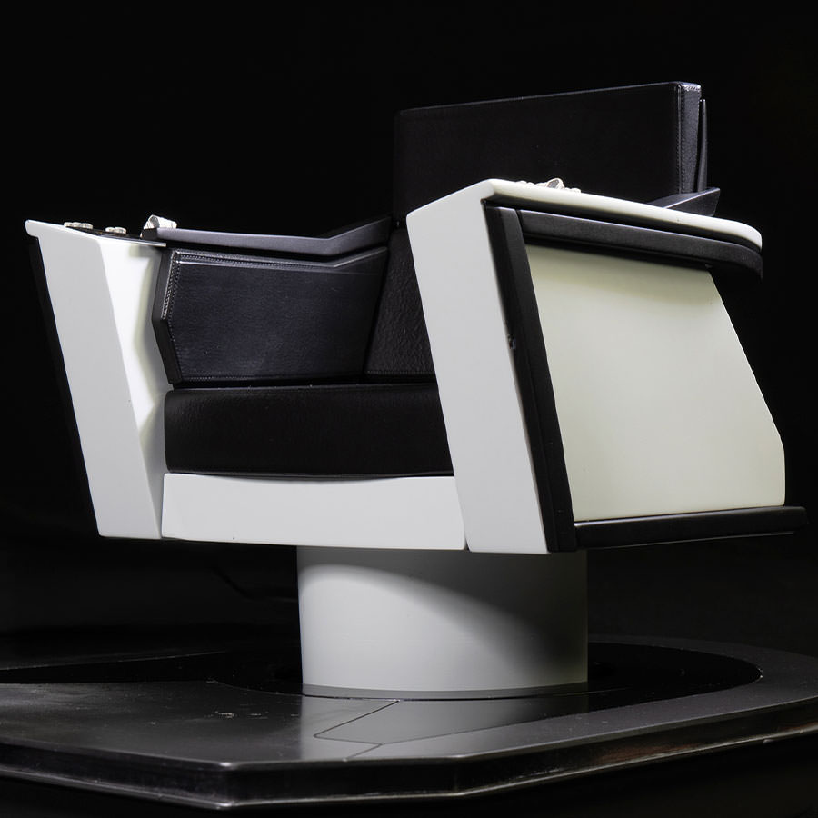 U.S.S. Enterprise Command Chair Sixth Scale Accessory