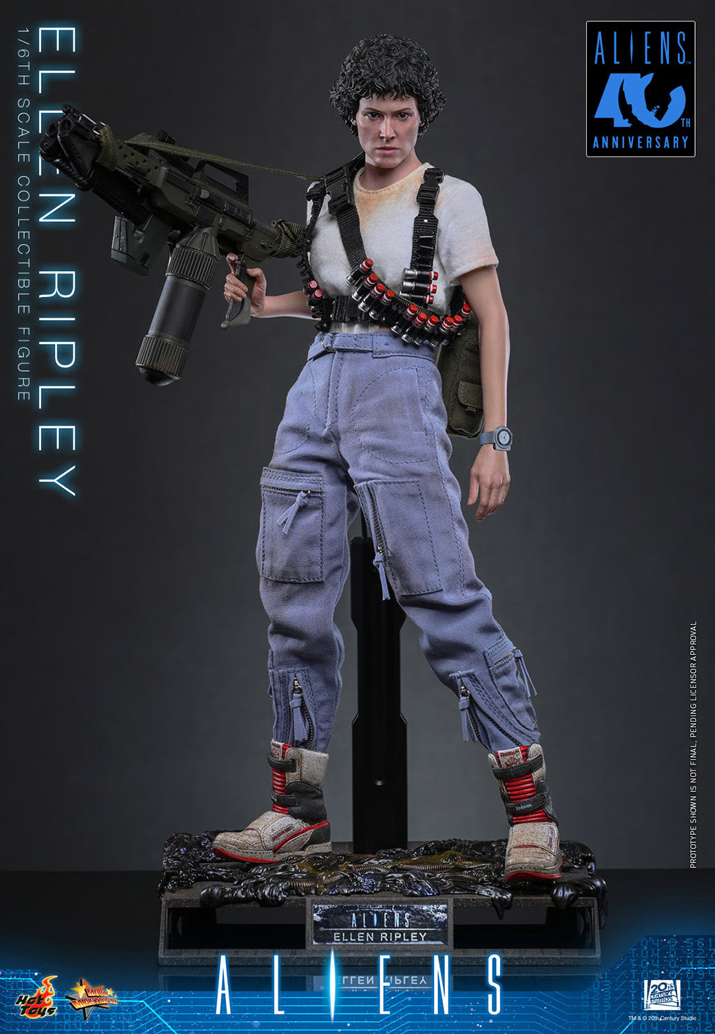 Hot Toys Aliens Ellen Ripley Sixth Scale Collectible Figure — 40th Anniversary Edition