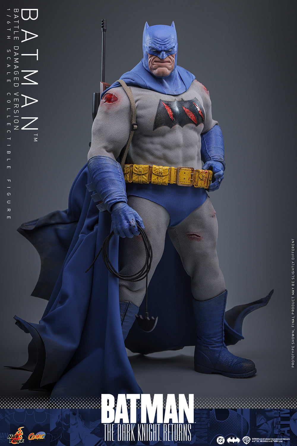 Batman The Dark Knight Returns (Battle Damaged Version) Sixth Scale Figure