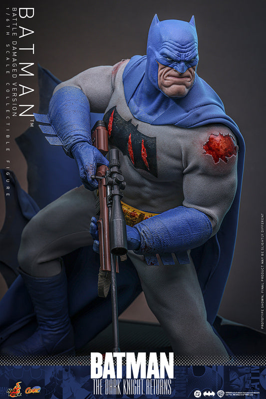 Batman The Dark Knight Returns (Battle Damaged Version) Sixth Scale Figure