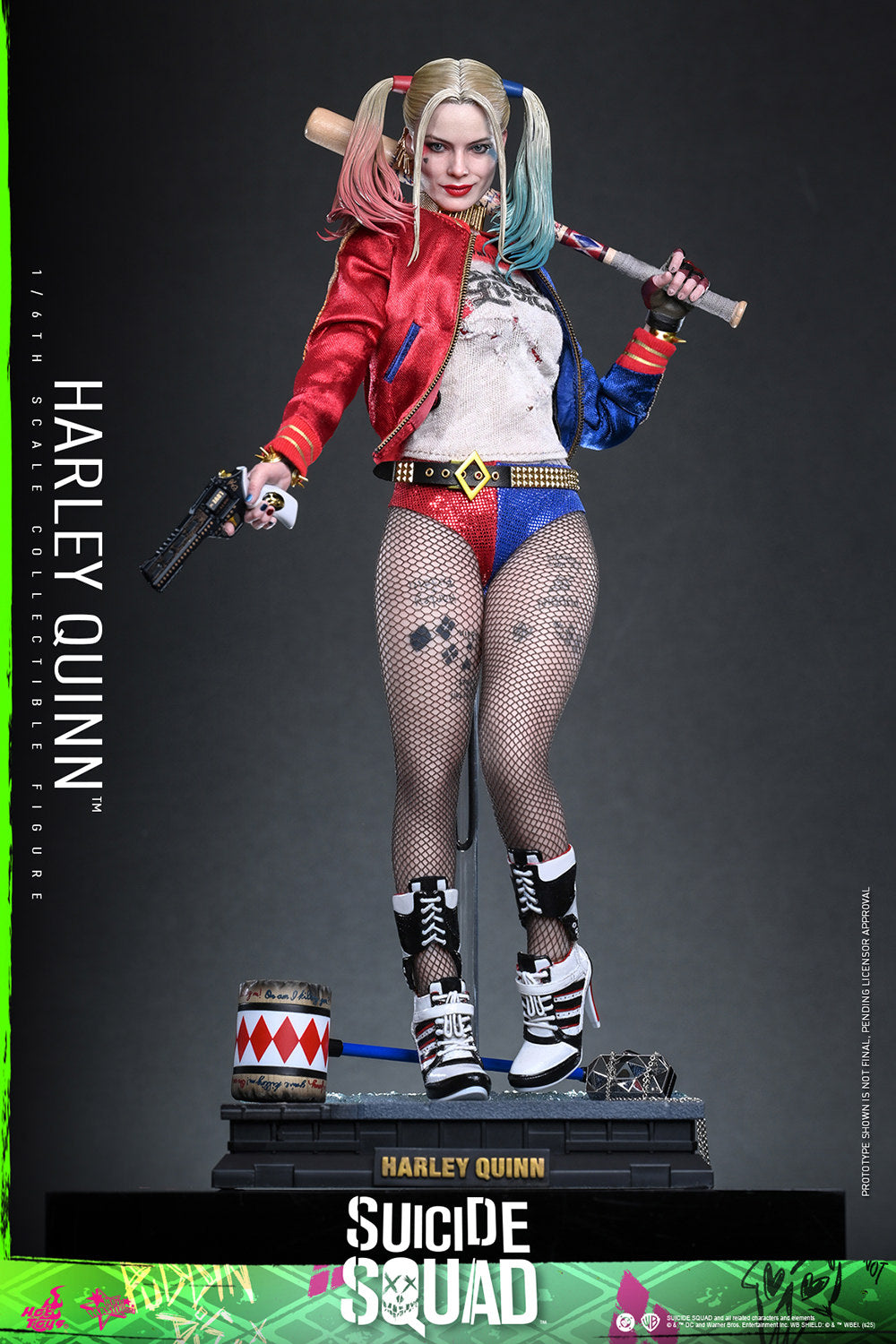 Harley Quinn Sixth Scale Collectible Figure by Hot Toys (Suicide Squad)