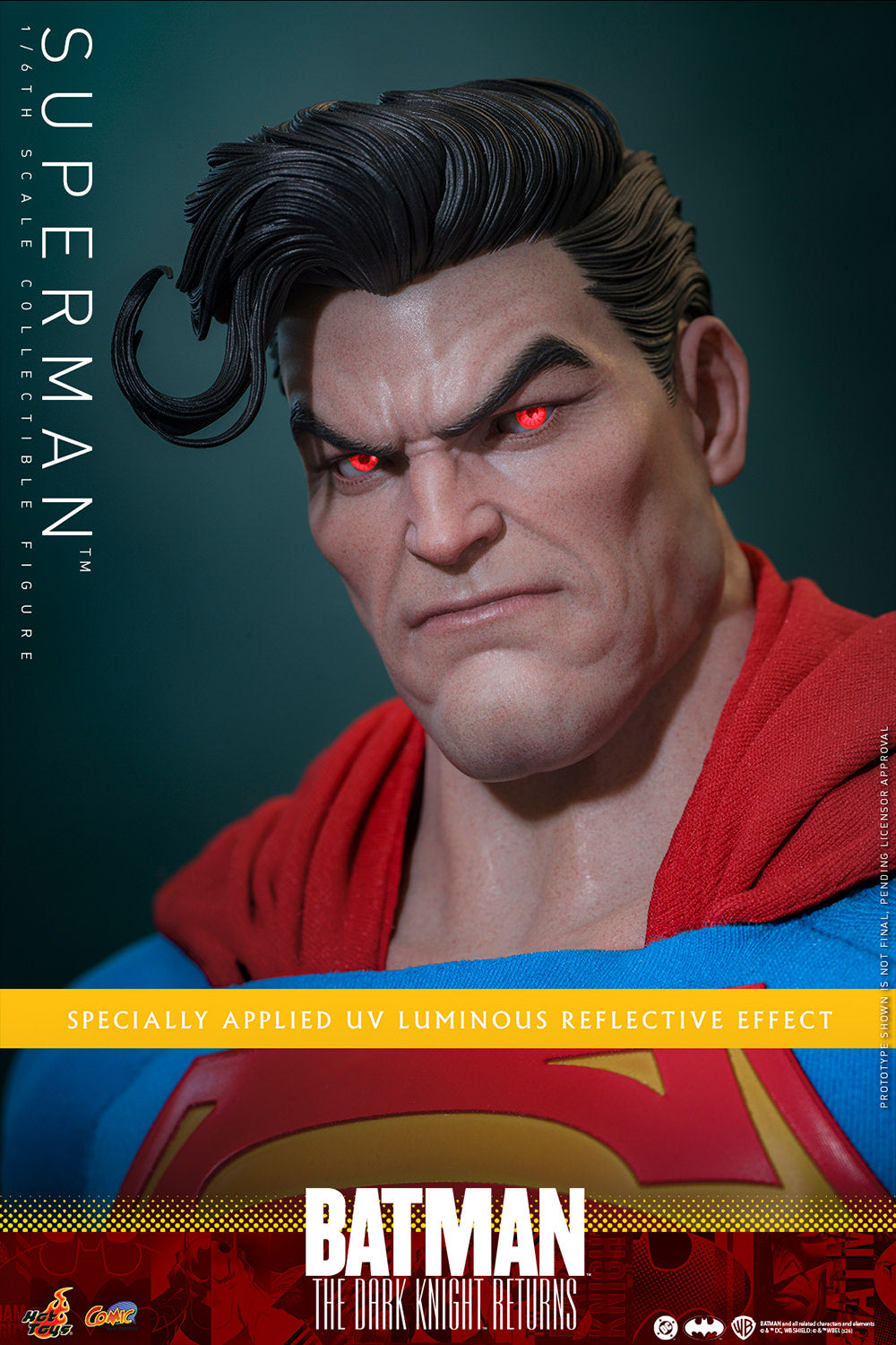 The Dark Knight Returns Superman Sixth Scale Figure