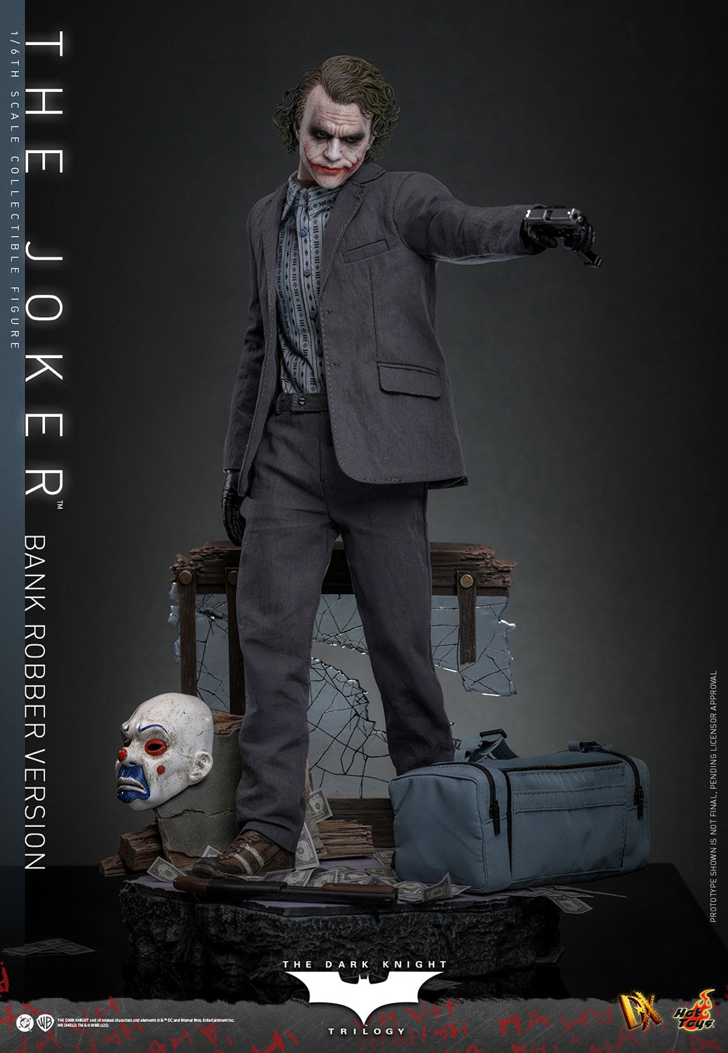 The Joker (Bank Robber Version) Sixth Scale Figure