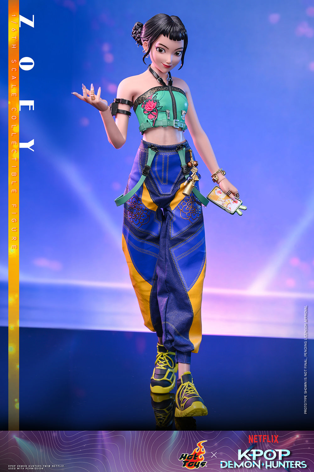 KPop Demon Hunters Zoey Sixth Scale Figure