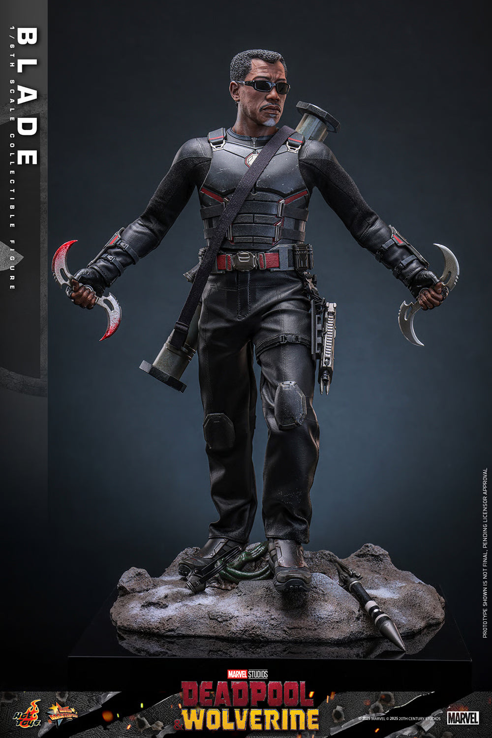 Blade Sixth Scale Figure (Collector Edition) - Hot Toys