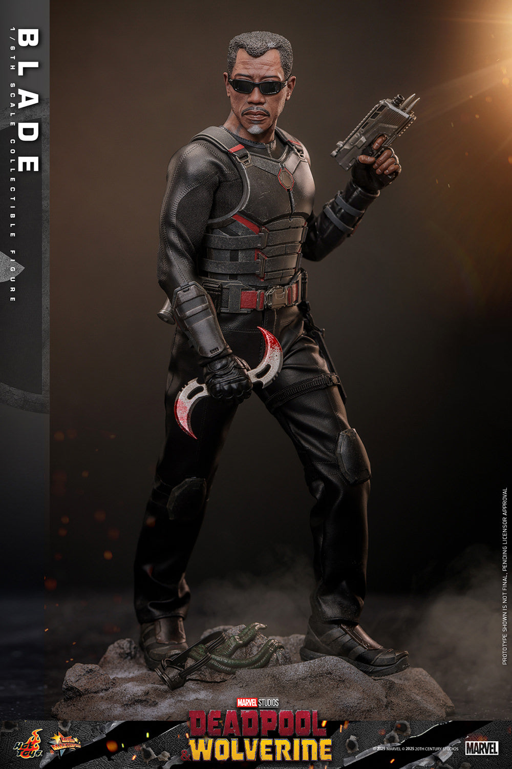 Blade Sixth Scale Figure by Hot Toys