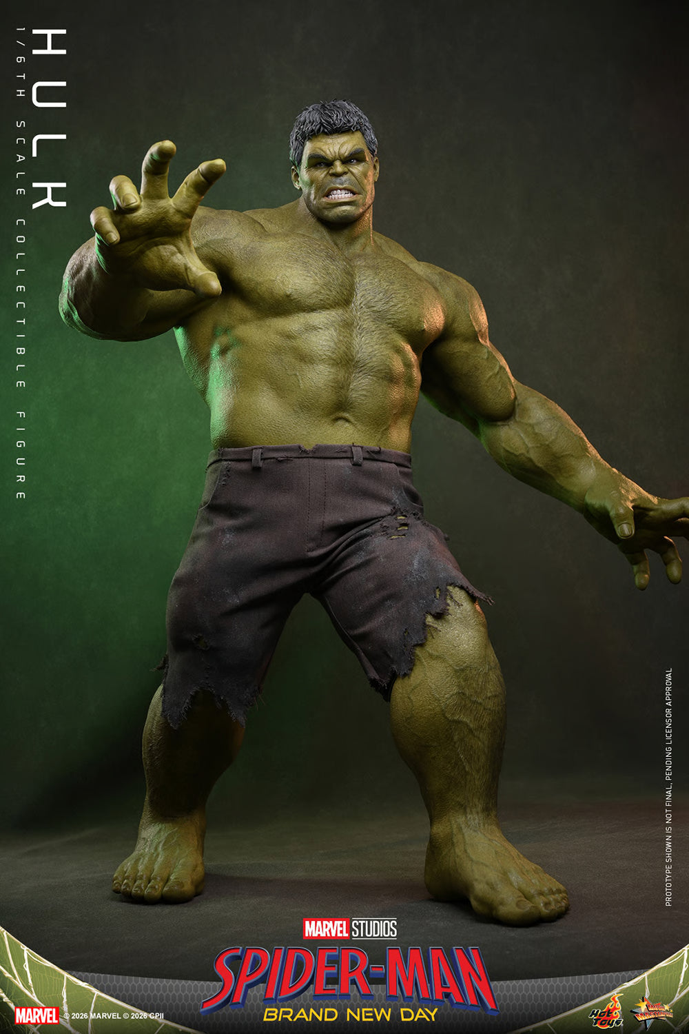 Hulk Sixth Scale Collectible Figure by Hot Toys