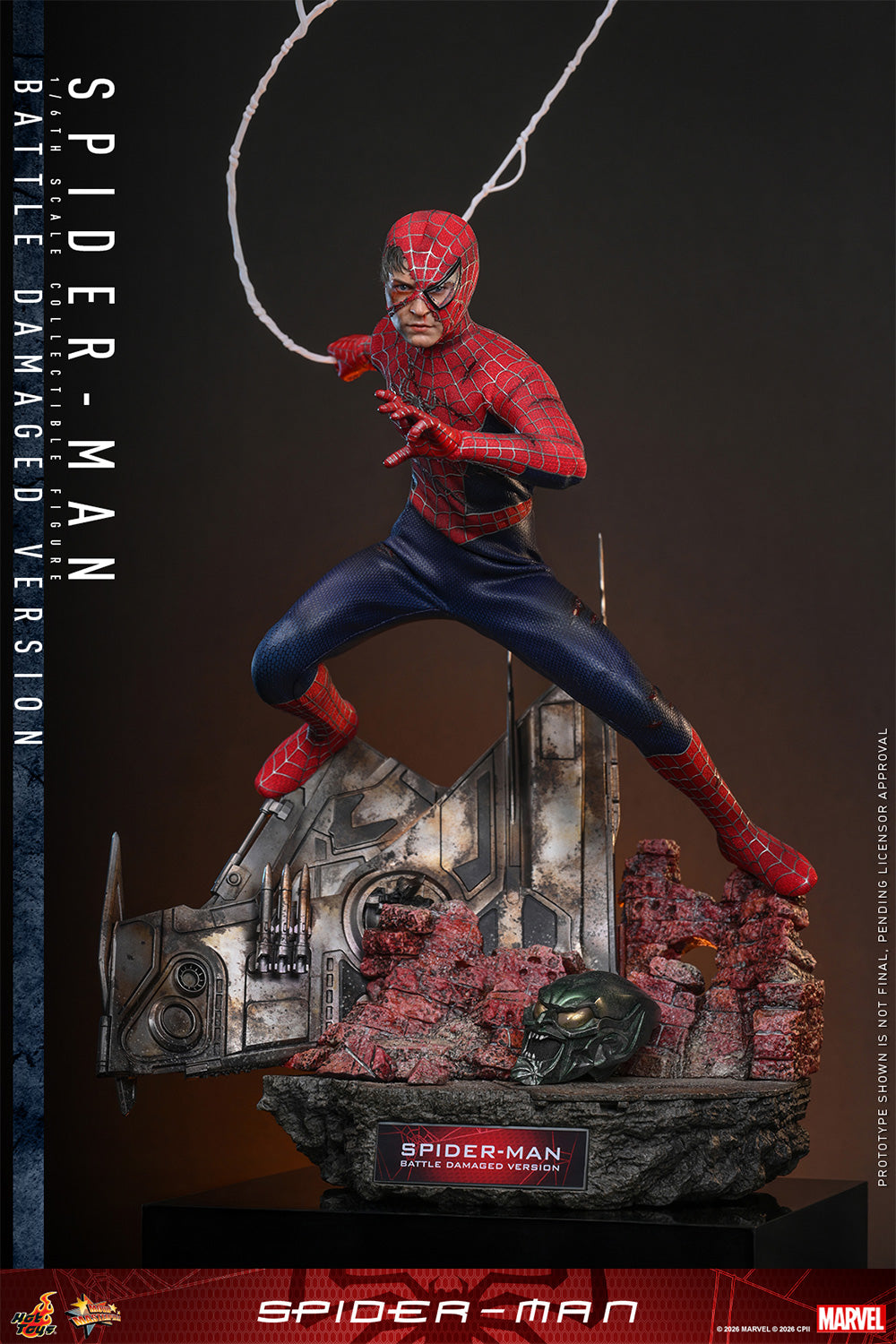 Spider-Man (Battle Damaged Version) – 1/6 Scale Figure by Hot Toys