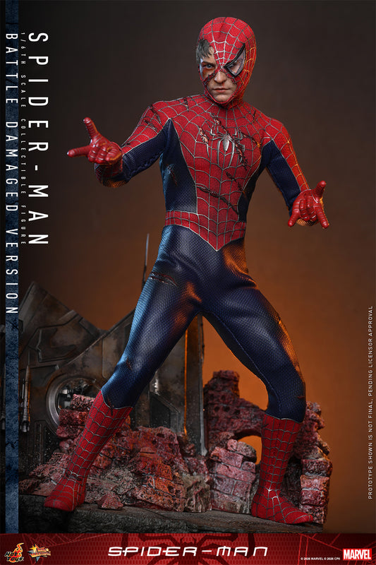 Spider-Man (Battle Damaged Version) – 1/6 Scale Figure by Hot Toys