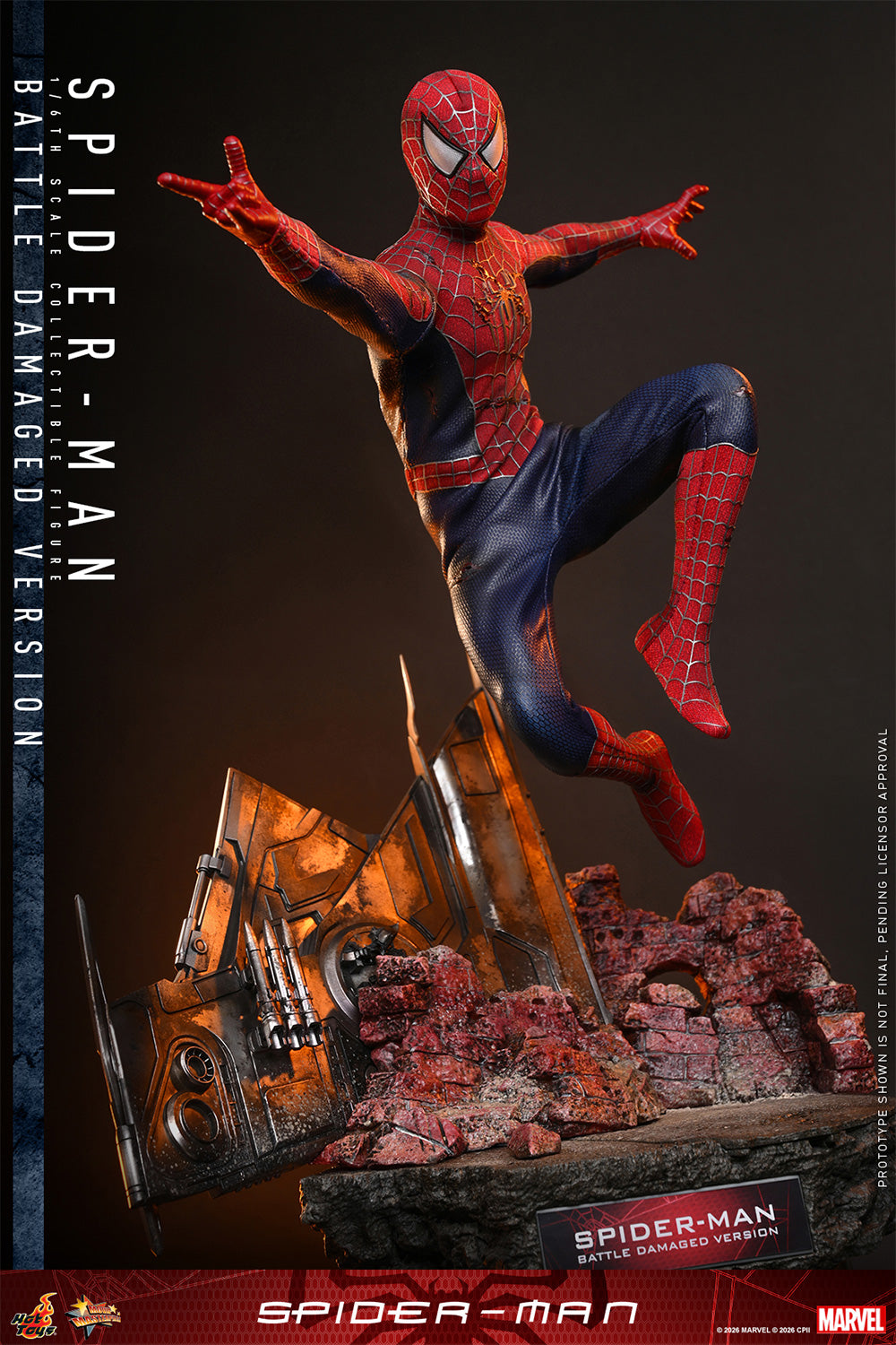 Spider-Man (Battle Damaged Version) – 1/6 Scale Figure by Hot Toys