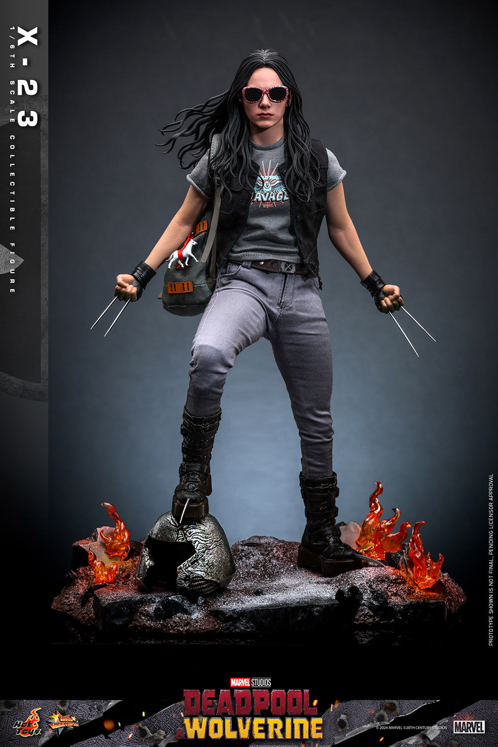 X-23 Sixth Scale Figure by Hot Toys