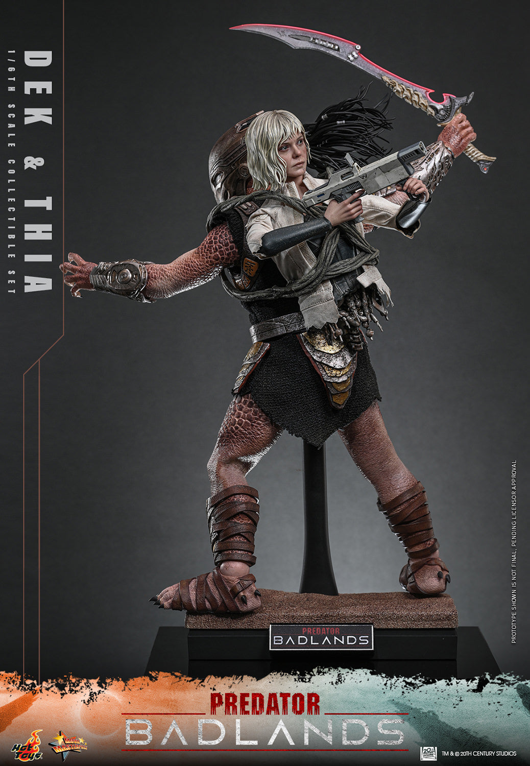 Predator: Badlands - Dek and Thia Sixth Scale Collectible Figure Set