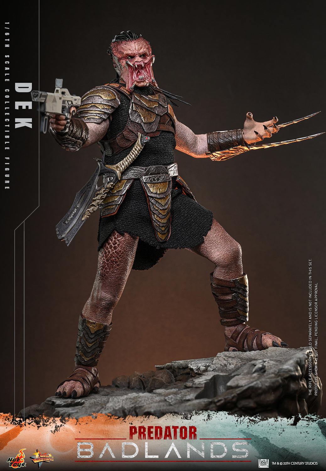 Predator: Badlands - Dek Sixth Scale Collectible Figure
