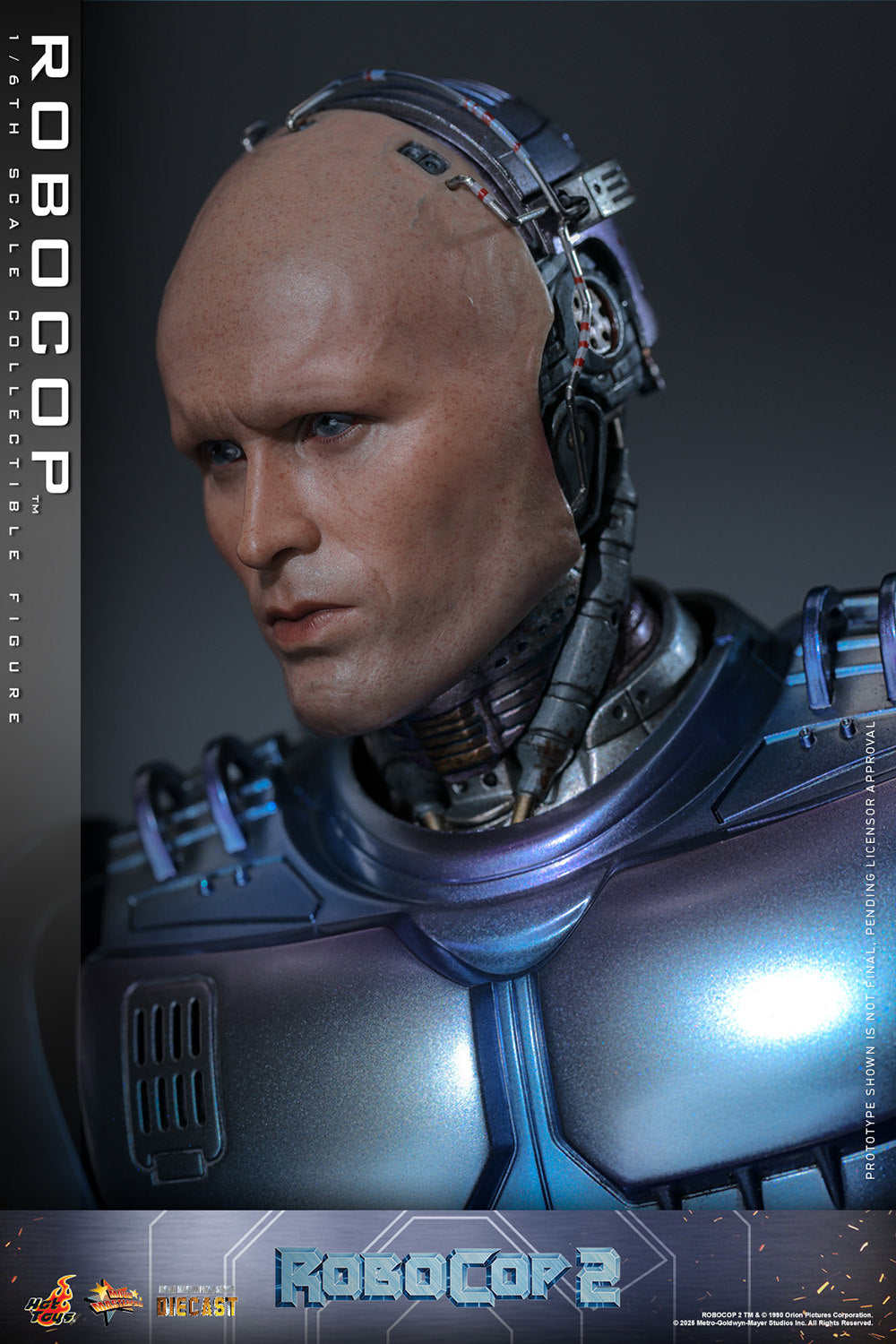 RoboCop Sixth Scale Figure
