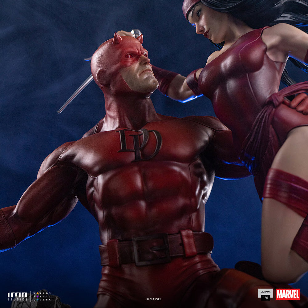 Daredevil and Elektra 1:6 Scale Statue by Iron Studios