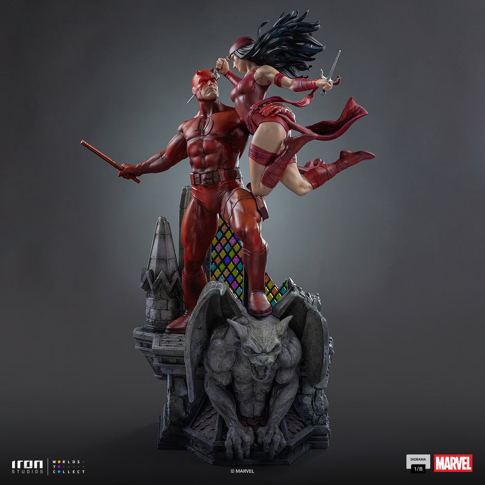 Daredevil and Elektra 1:6 Scale Statue by Iron Studios