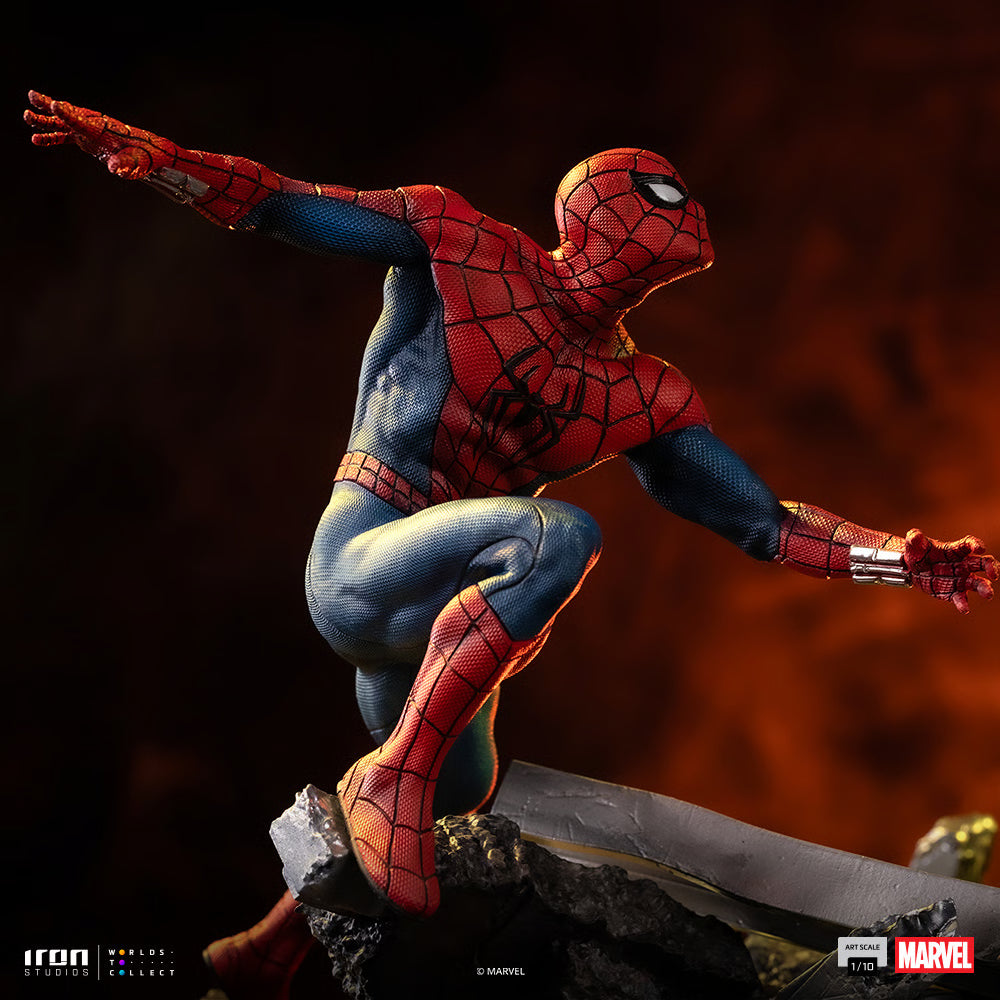 Spider-Man vs Hulk 1:10 Scale Statue by Iron Studios