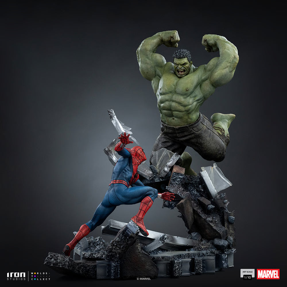 Spider-Man vs Hulk 1:10 Scale Statue by Iron Studios