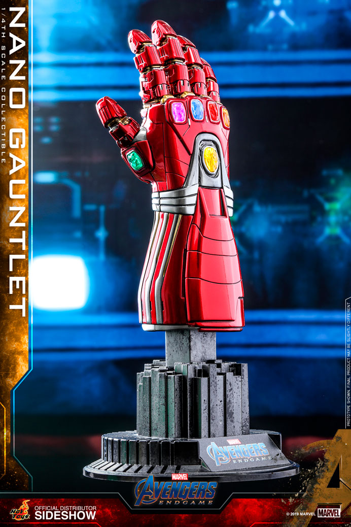 Hot Toys Nano Gauntlet Quarter Scale Figure