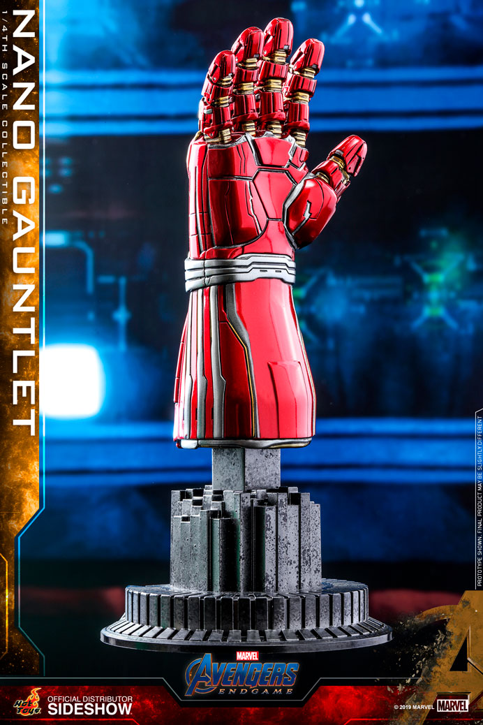 Hot Toys Nano Gauntlet Quarter Scale Figure