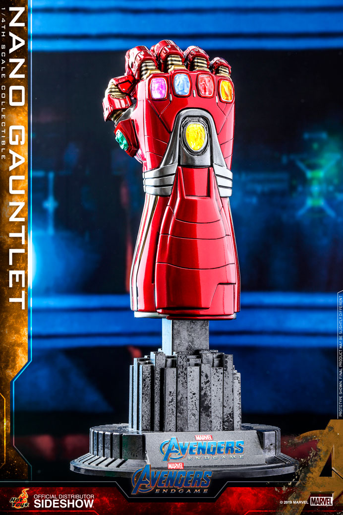 Hot Toys Nano Gauntlet Quarter Scale Figure