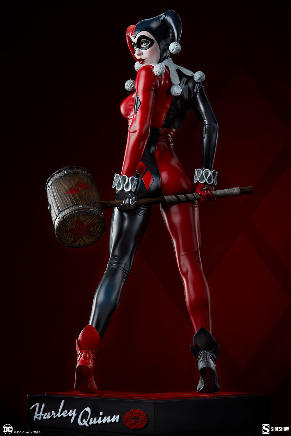 Harley Quinn Premium Format Figure