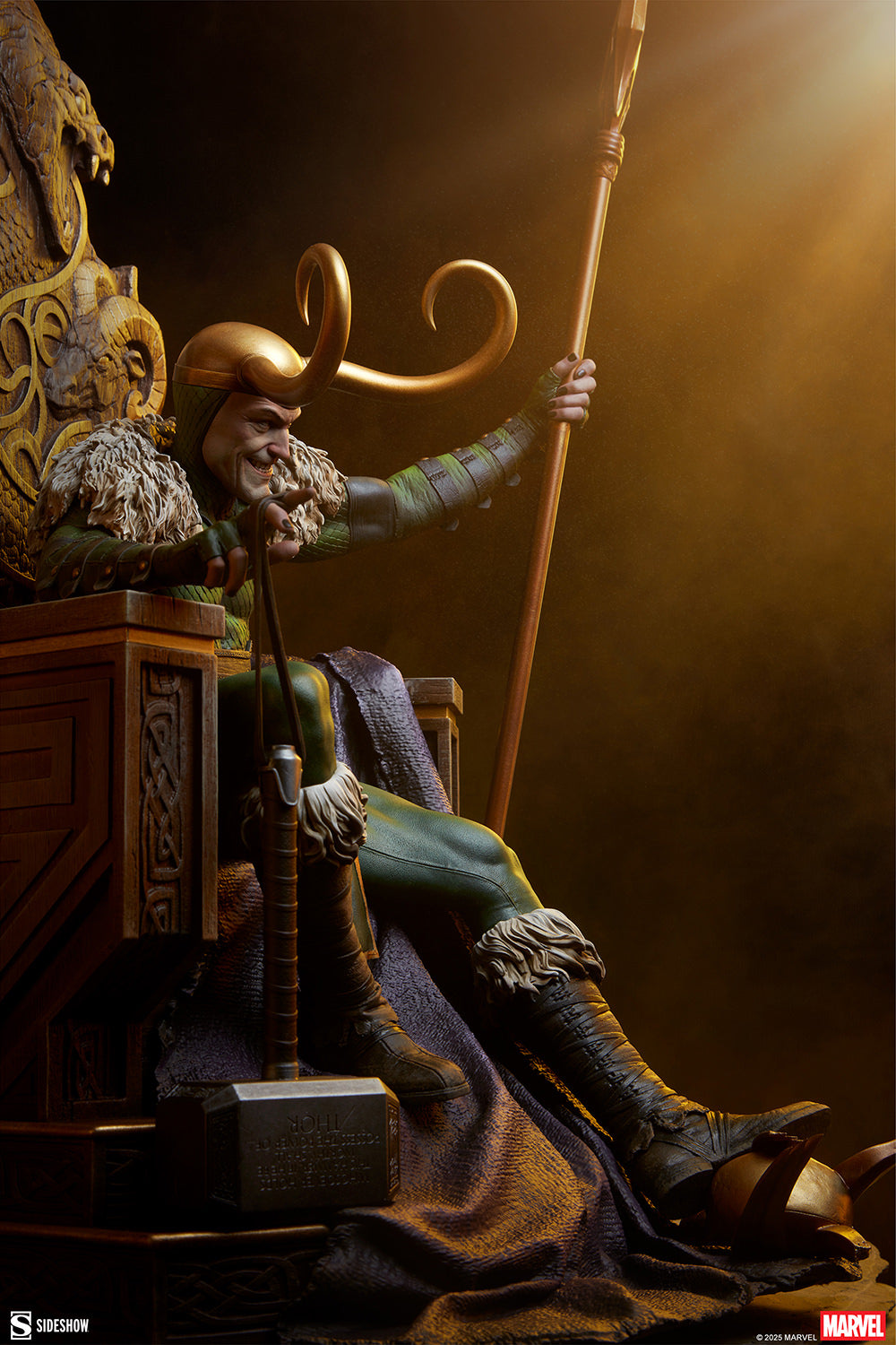 Loki Premium Format Figure