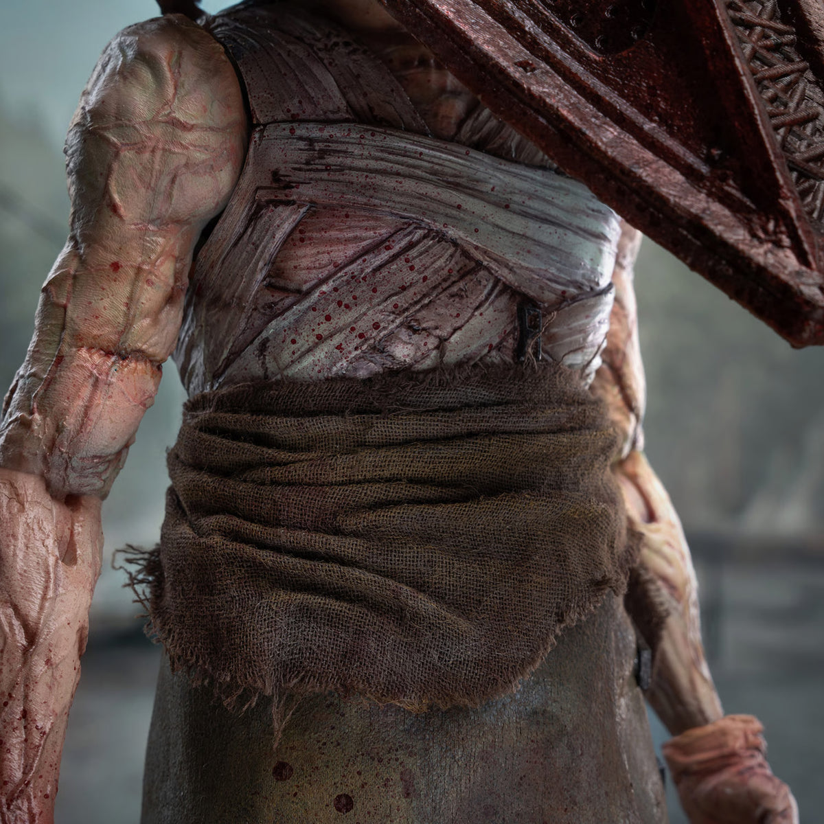 Pyramid Head (Deluxe Version) Sixth Scale Figure