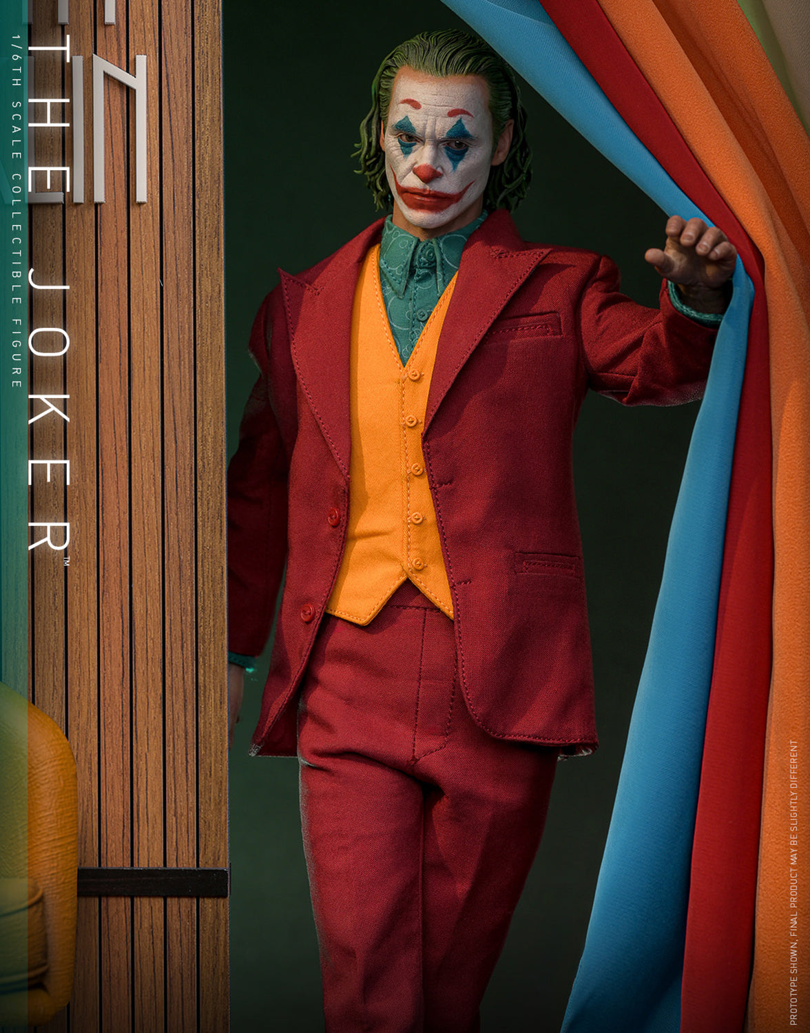 The Joker Sixth Scale Figure