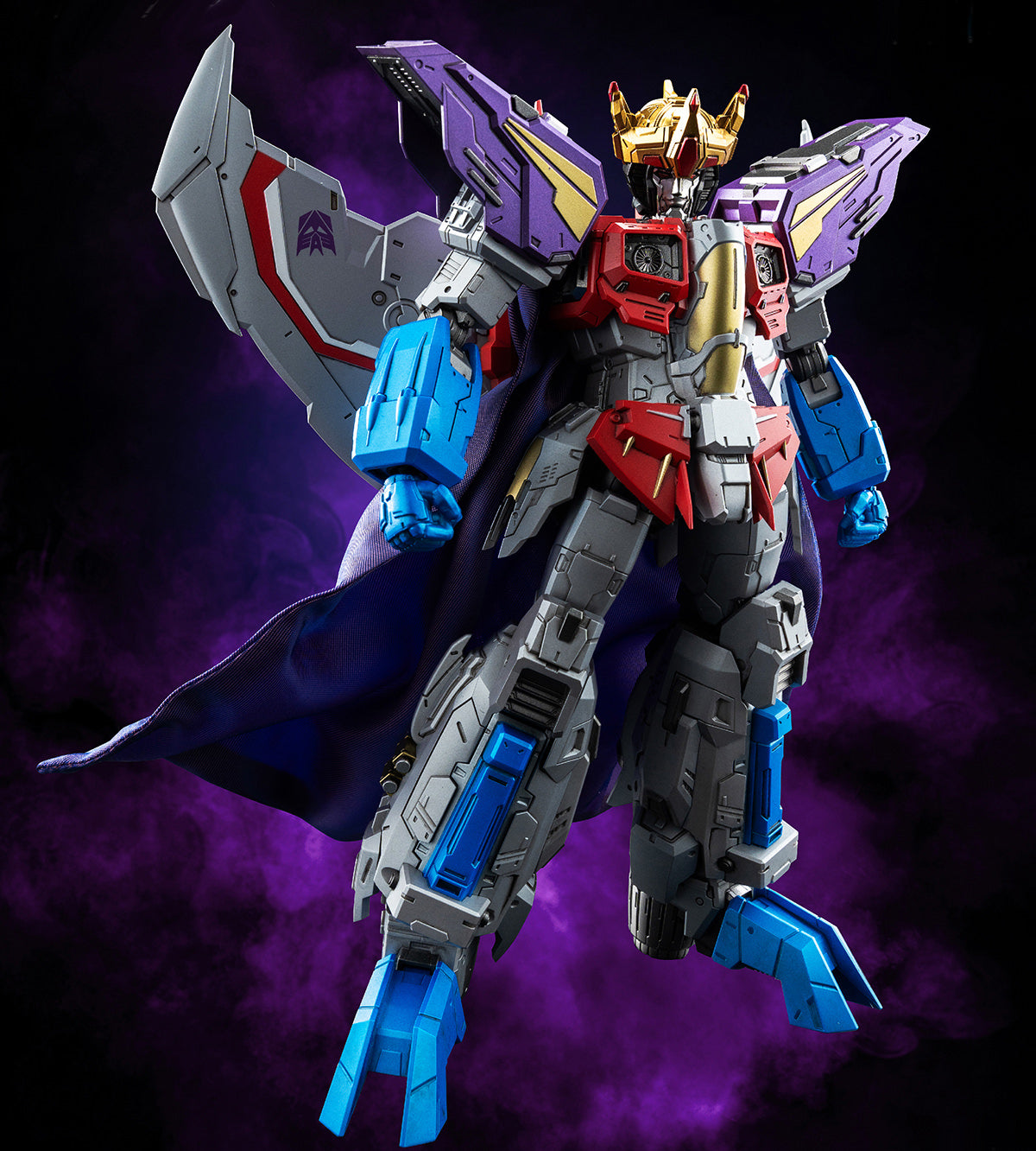 Coronation Starscream MDLX Action Figure