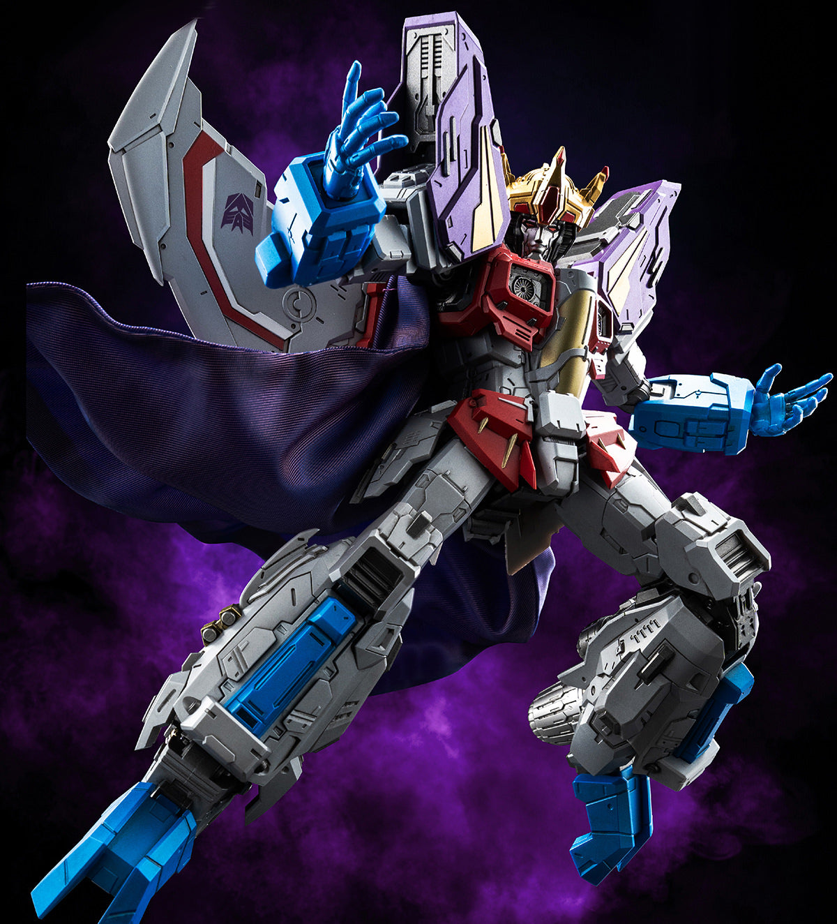 Coronation Starscream MDLX Action Figure