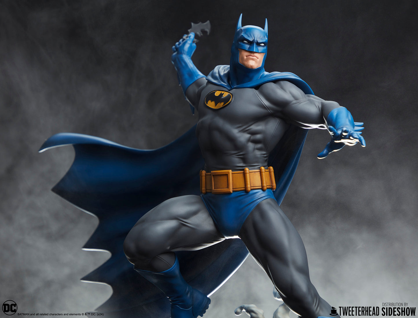 Batman (Retro Edition) Quarter Scale Maquette