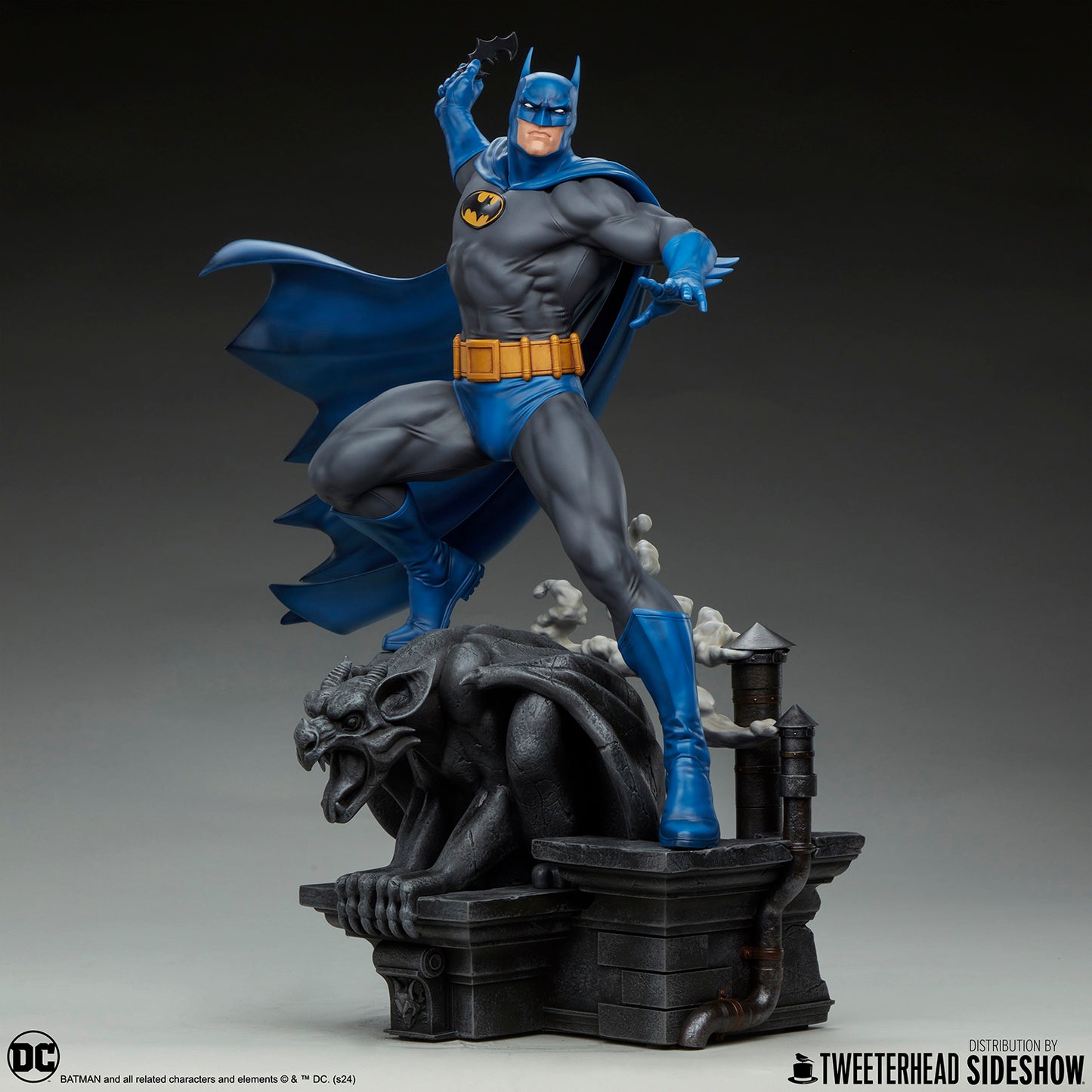 Batman (Retro Edition) Quarter Scale Maquette