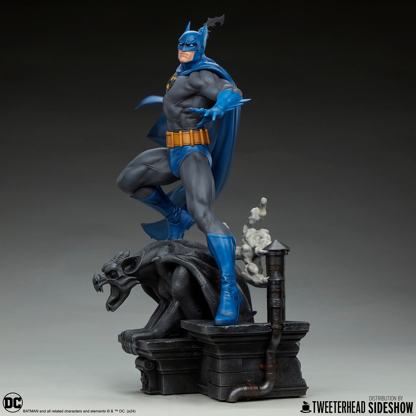 Batman (Retro Edition) Quarter Scale Maquette