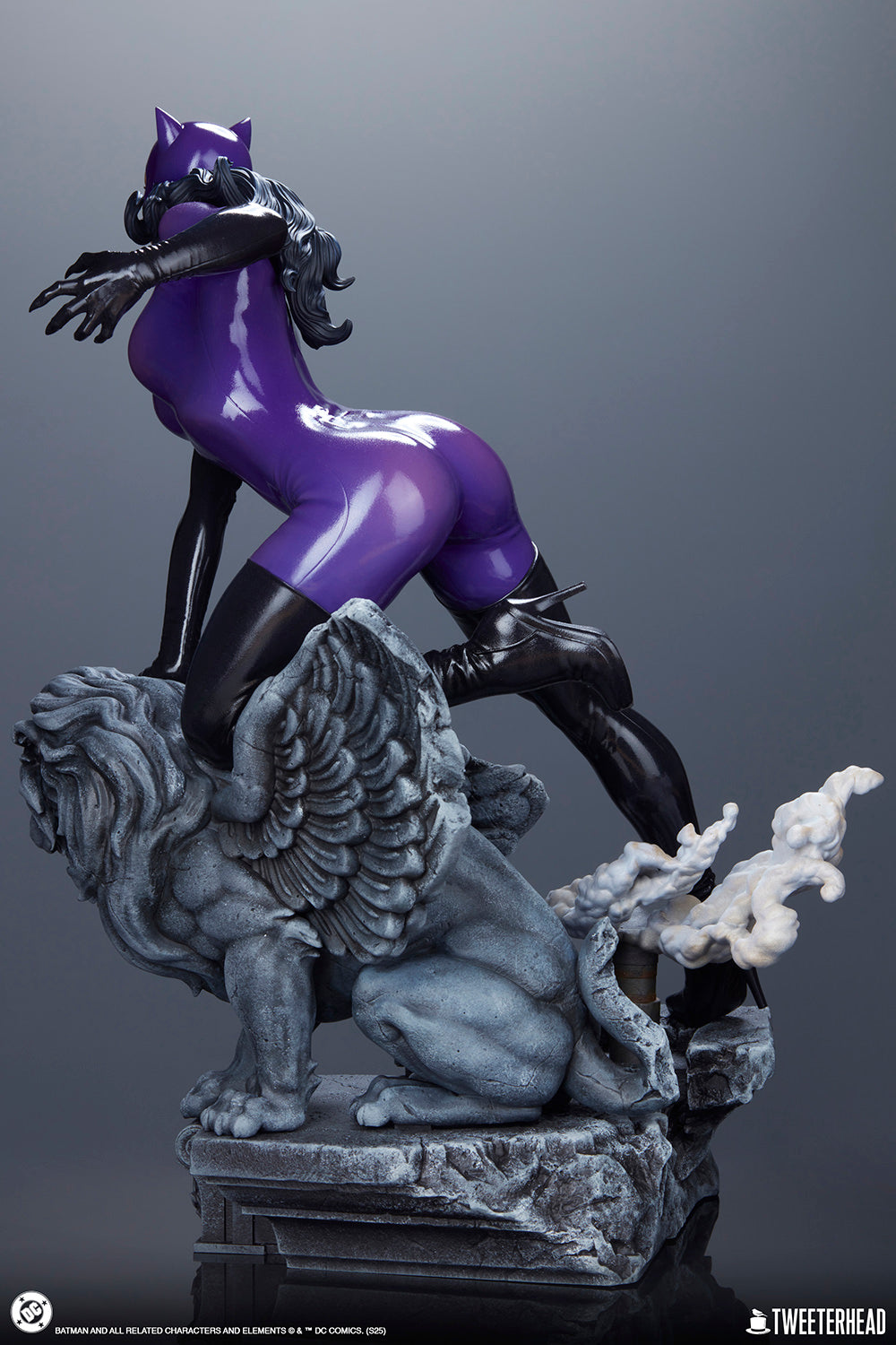 Catwoman (Purple Edition) Quarter Scale Maquette