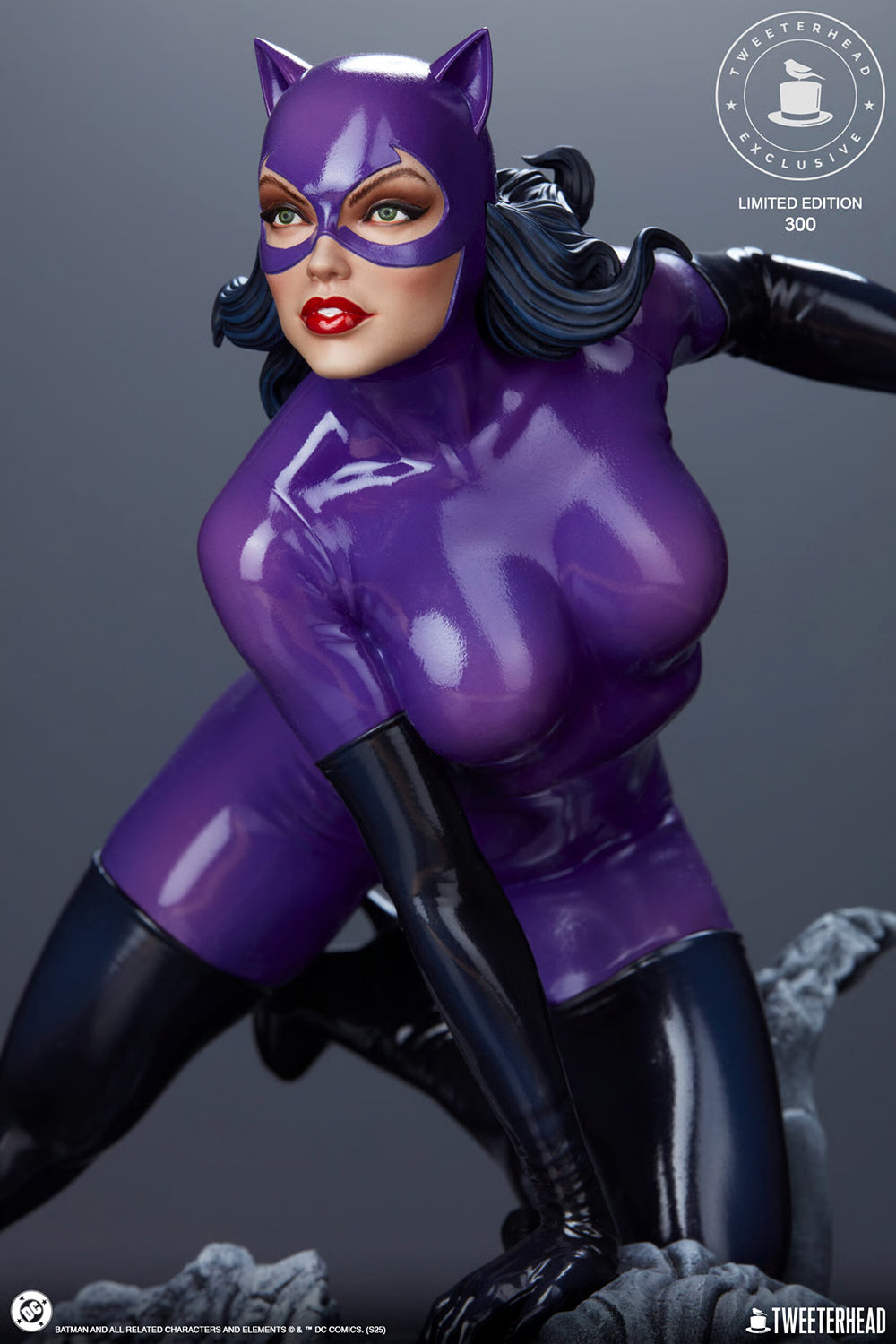 Catwoman (Purple Edition) Maquette 1:6 Scale — Tweeterhead