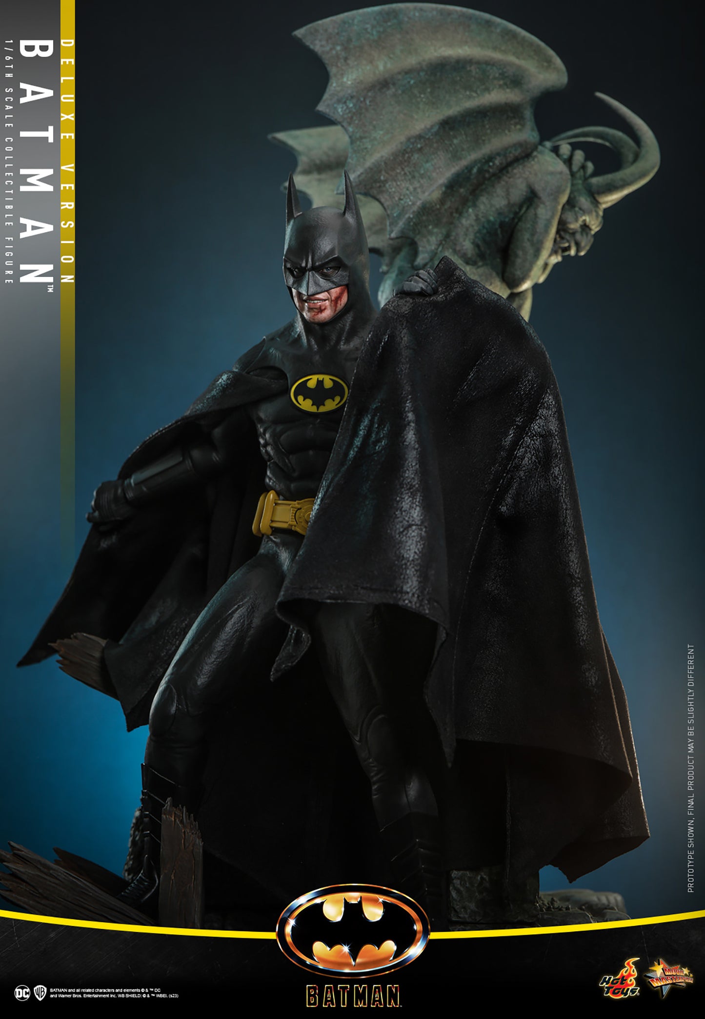 Batman (Deluxe Version) 1/6 Scale Figure by Hot Toys