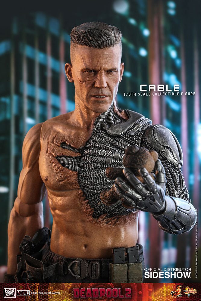 Hot Toys Cable 1/6 Scale Figure